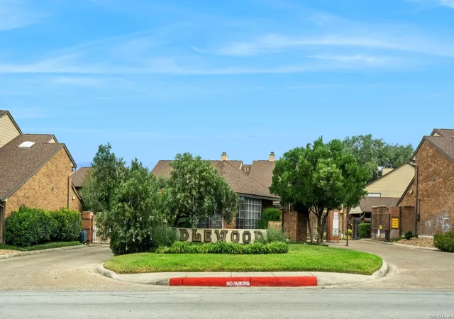 3605-hidden-dr-a6-san-antonio-tx-78217/hzid_4c5116ee