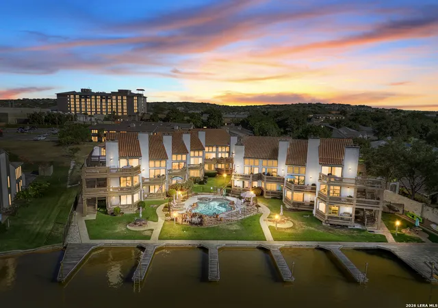 509-short-circuit-203-horseshoe-bay-tx-78657/hzid_25a55bf9