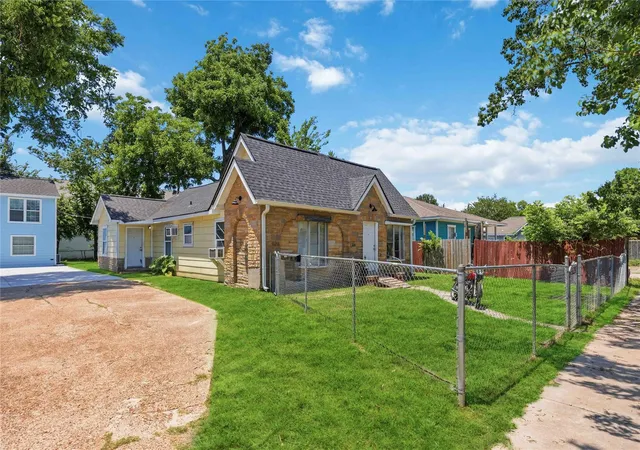 626-henke-st-a-houston-tx-77020/hzid_ca66420f