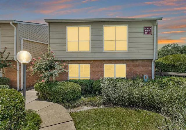 5005-georgi-ln-38-houston-tx-77092/hzid_455c66e4