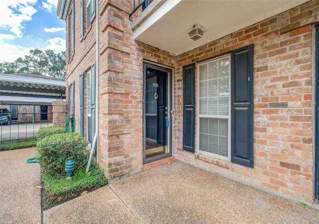 6410-del-monte-dr-118-houston-tx-77057/hzid_8277439a