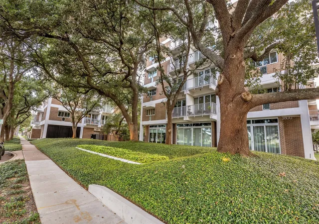 3614-montrose-blvd-900-houston-tx-77006/hzid_310e76f5