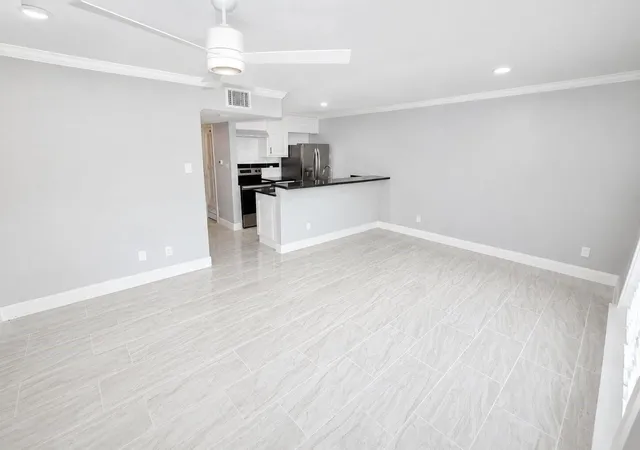 8110-albacore-dr-12-houston-tx-77074/hzid_fb064015
