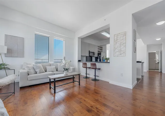 3505-sage-rd-2210-houston-tx-77056/hzid_57330693