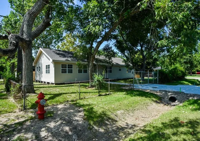 1030-perkins-dr-bacliff-tx-77518/hzid_181feff4