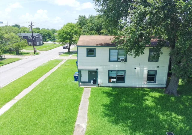 1138-4th-avenue-n-texas-city-tx-77590/hzid_e439514c