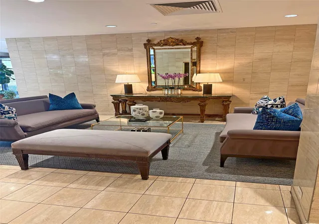 15-greenway-plz-14d-houston-tx-77046/hzid_bdcb0b26