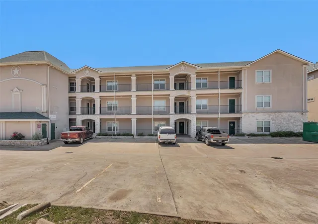 7039-kingston-cvs-ln-309-willis-tx-77318/hzid_9561bdfd