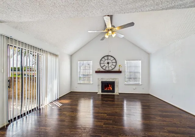 2300-old-spanish-trl-1117-houston-tx-77054/hzid_c377ae4c