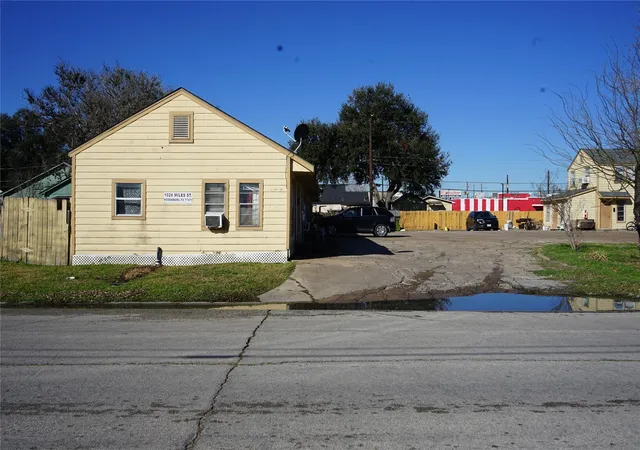 1026-miles-st-rosenberg-tx-77471/hzid_1611da64