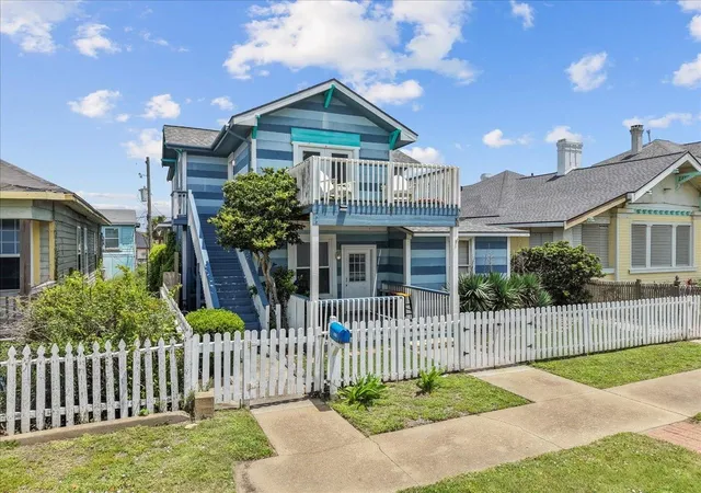 1310-ave-n-1-2-galveston-tx-77550/hzid_8fc1a1c3