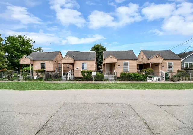 3317-sampson-st-houston-tx-77004/hzid_df45792c