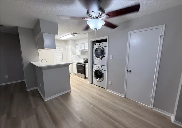 1515-sandy-springs-rd-1102-houston-tx-77042/hzid_522d81e3