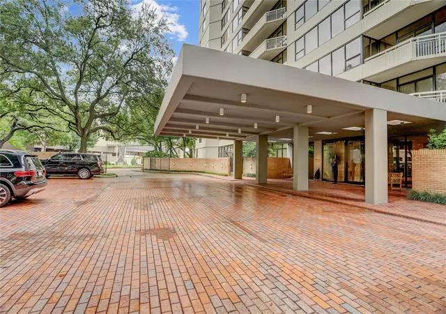15-greenway-plz-18f-houston-tx-77046/hzid_4dddfadd