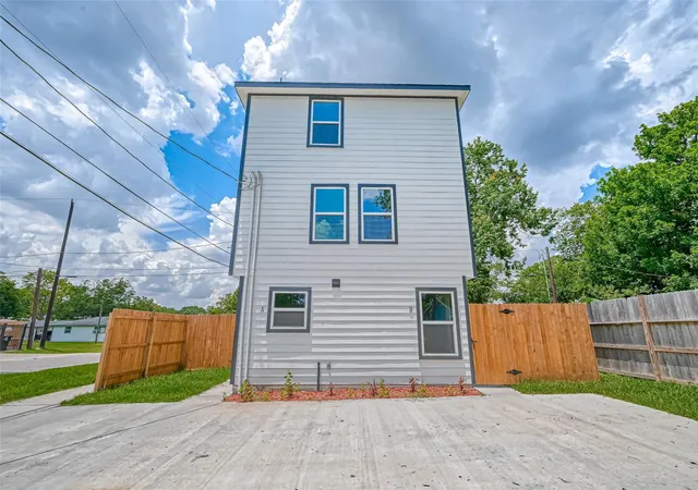 8125-eastover-st-b-houston-tx-77028/hzid_332daf7f