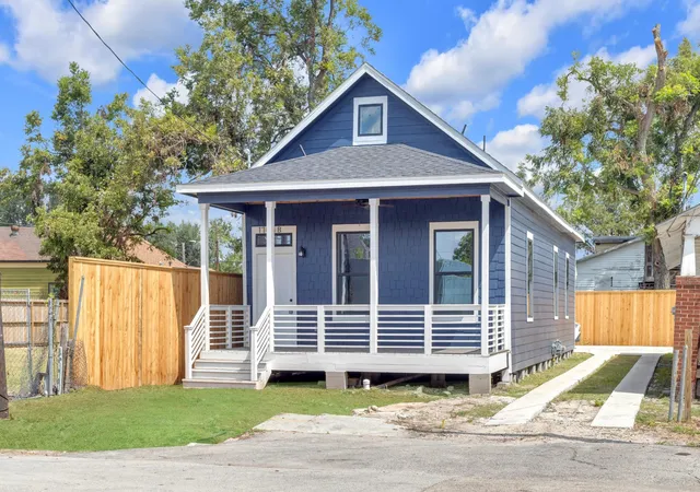 1708-gentry-st-ab-houston-tx-77009/hzid_707a31ec