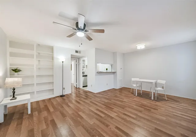 6402-del-monte-dr-62-houston-tx-77057/hzid_cac72ab5