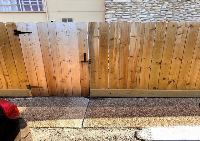 7047-bissonnet-st-32-houston-tx-77074/hzid_b9612bc2
