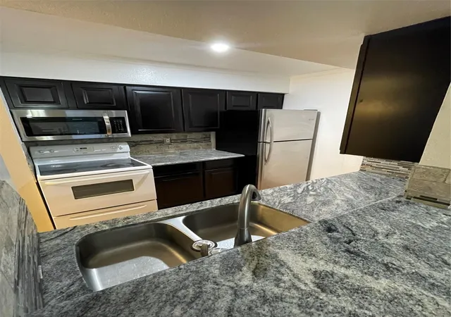 18519-egret-bay-blvd-1502-webster-tx-77058/hzid_5a25aca2
