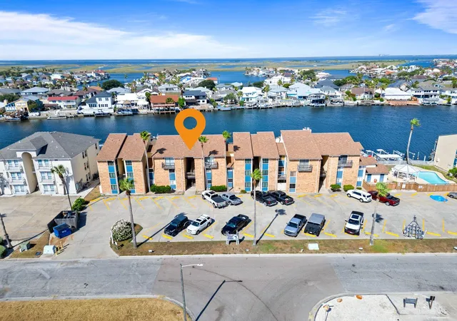 15425-fortuna-bay-dr-204-corpus-christi-tx-78418/hzid_d9bbe54d
