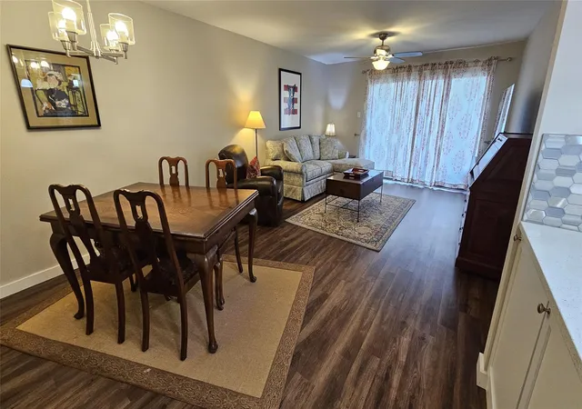 3025-walnut-bend-ln-13-houston-tx-77042/hzid_1308321f