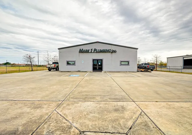 1070-pine-texas-city-tx-77591/hzid_30192b44