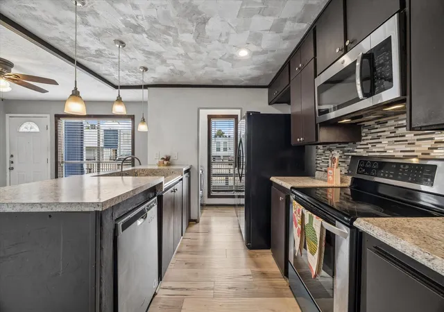 781-country-pl-dr-2045-houston-tx-77079/hzid_6dfc983d