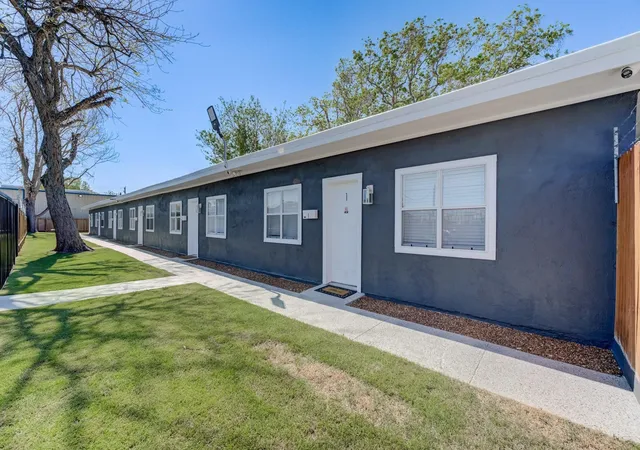 905-e-fayle-st-baytown-tx-77520/hzid_8310f29d