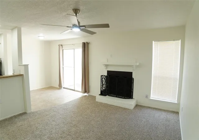 7600-emmett-f-lowry-expy-205-texas-city-tx-77591/hzid_b6a439dd
