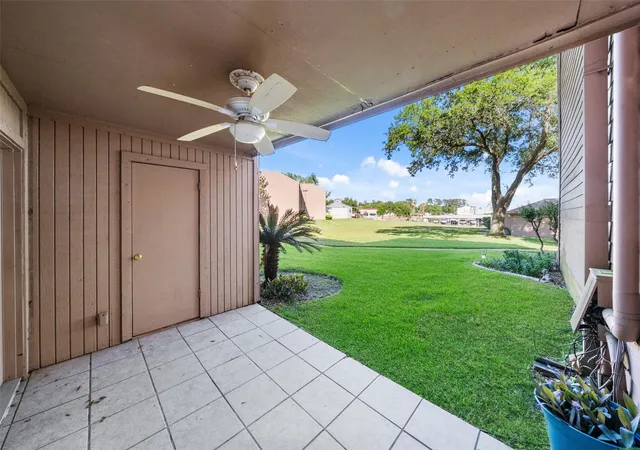 15575-marina-dr-123a-conroe-tx-77356/hzid_a4fae266