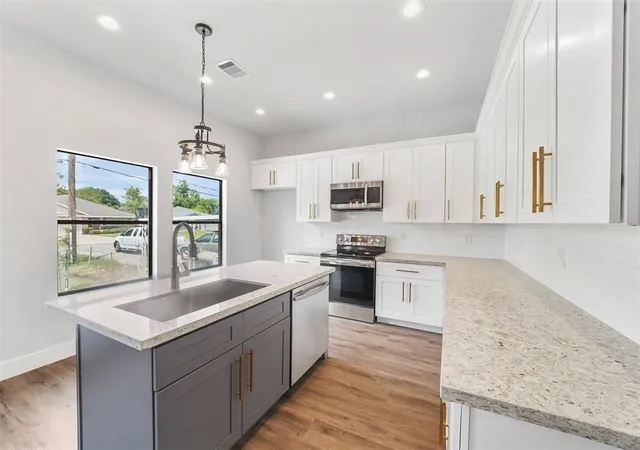 4818-paula-st-houston-tx-77033/hzid_59d8a66c