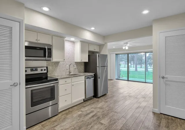 12900-walden-rd-605-montgomery-tx-77356/hzid_8dd10f36