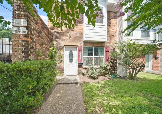 1235-witte-rd-8-houston-tx-77055/hzid_129623d9