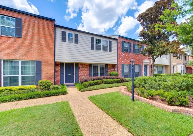 12710-huntingwick-dr-houston-tx-77024/hzid_d61c6e15