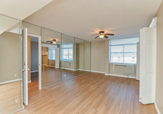 7520-hornwood-dr-201w-houston-tx-77036/hzid_5412545c