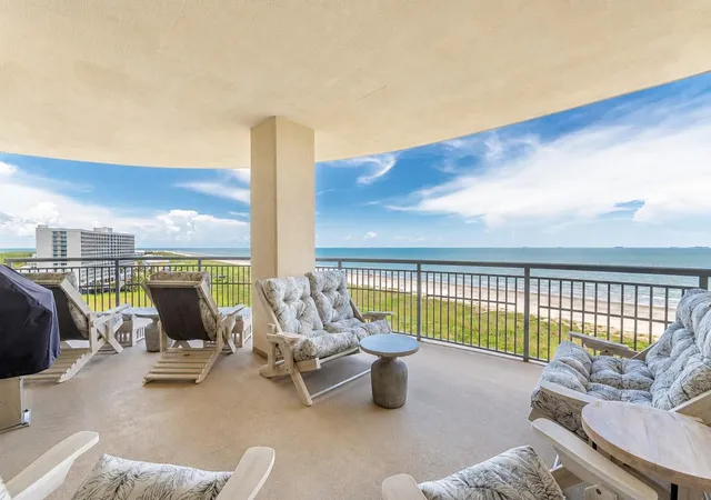 801-e-beach-dr-bc0800-galveston-tx-77550/hzid_7046d971