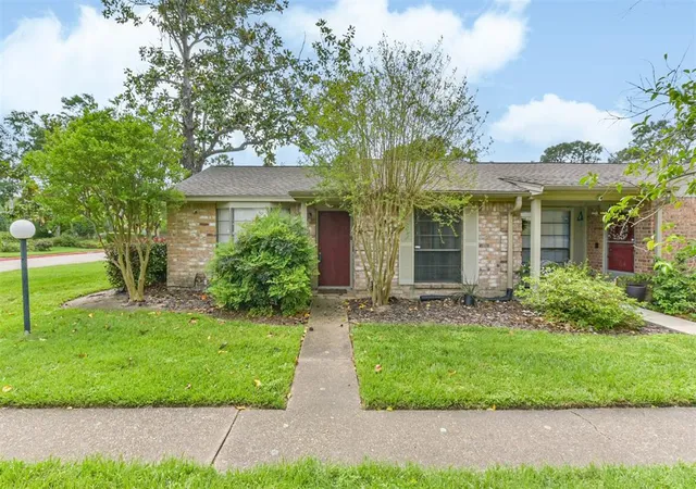 8801-hammerly-blvd-1309-houston-tx-77080/hzid_f11f4185