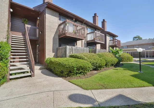 12905-woodforest-blvd-607-houston-tx-77015/hzid_e5e6d40e