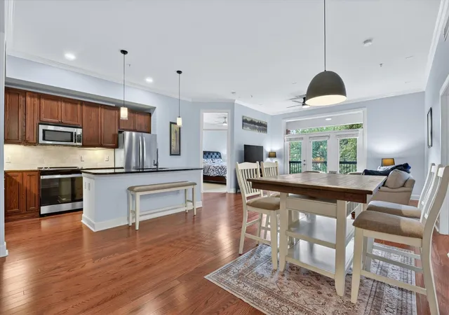 300-st-joseph-pkwy-116-houston-tx-77002/hzid_e903a02e