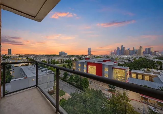 1419-montrose-blvd-702-houston-tx-77019/hzid_cfc85555