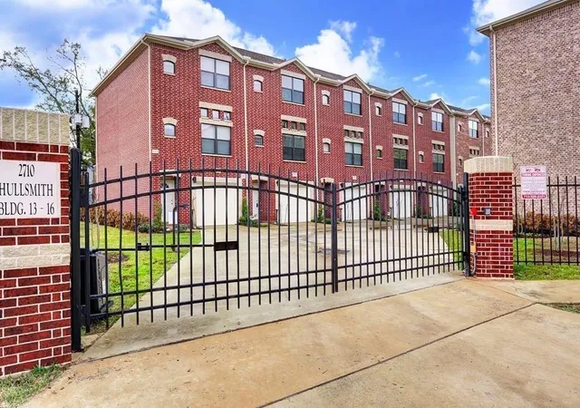 2710-hullsmith-dr-1502-houston-tx-77063/hzid_b18fb1cd