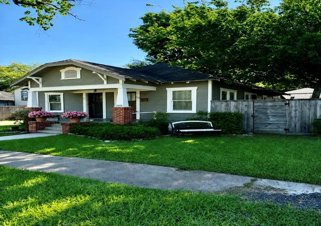 1321-beverly-st-houston-tx-77008/hzid_4abf1434