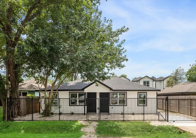 306-e-40th-1-2-st-houston-tx-77018/hzid_6a49928c