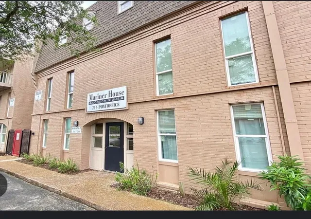215-postoffice-701-galveston-tx-77550/hzid_b1e4d521
