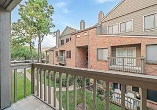 2023-gentryside-dr-204-houston-tx-77077/hzid_0f7112c3