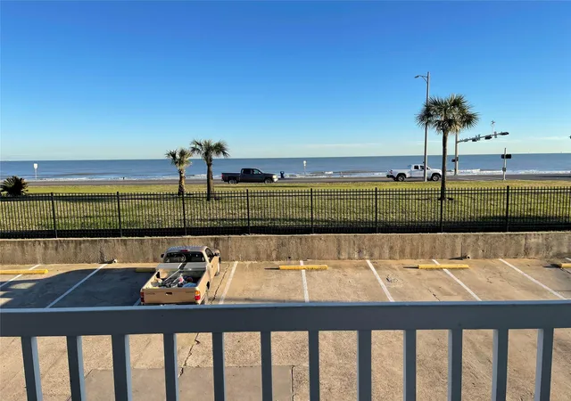 6300-seawall-blvd-8103-galveston-tx-77551/hzid_586ec339