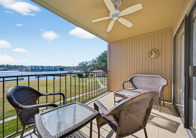 15575-marina-dr-217c-montgomery-tx-77356/hzid_70b65acf
