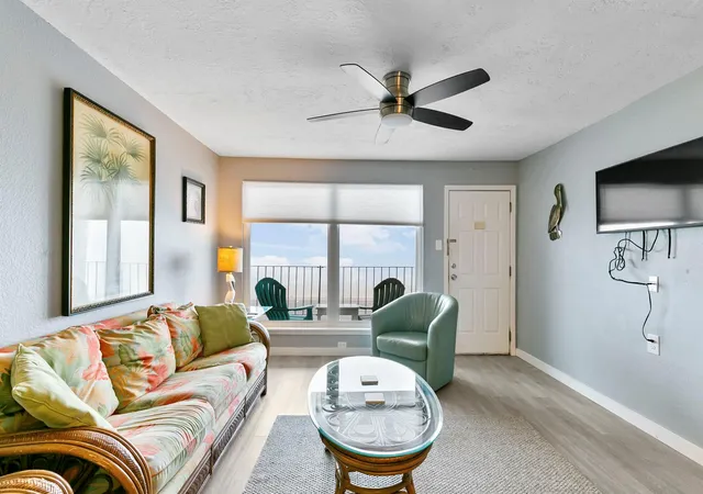 7600-seawall-blvd-202-galveston-tx-77551/hzid_bd529983