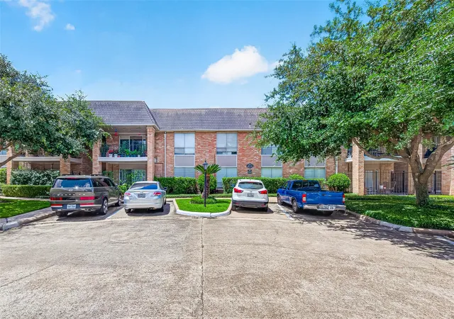 2234-s-piney-point-rd-206-houston-tx-77063/hzid_79ed0896