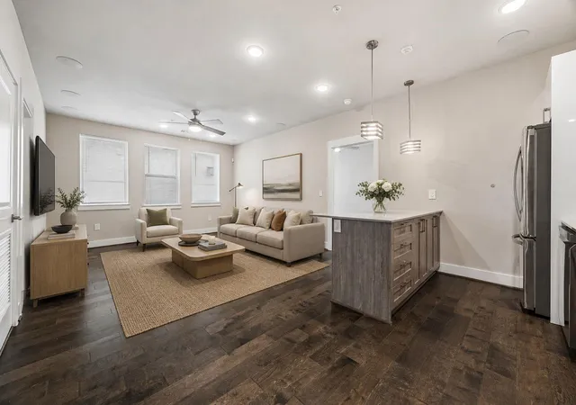 4819-caroline-st-104-houston-tx-77004/hzid_ee37fdab